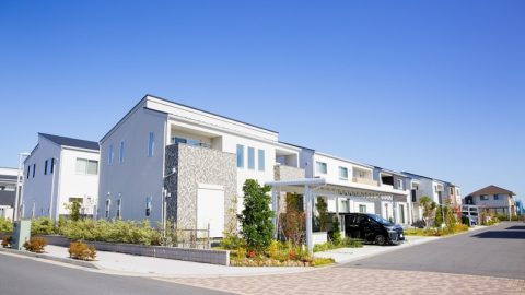 外構工事で失敗しがちなポイントをご紹介! ~駐車場編~
