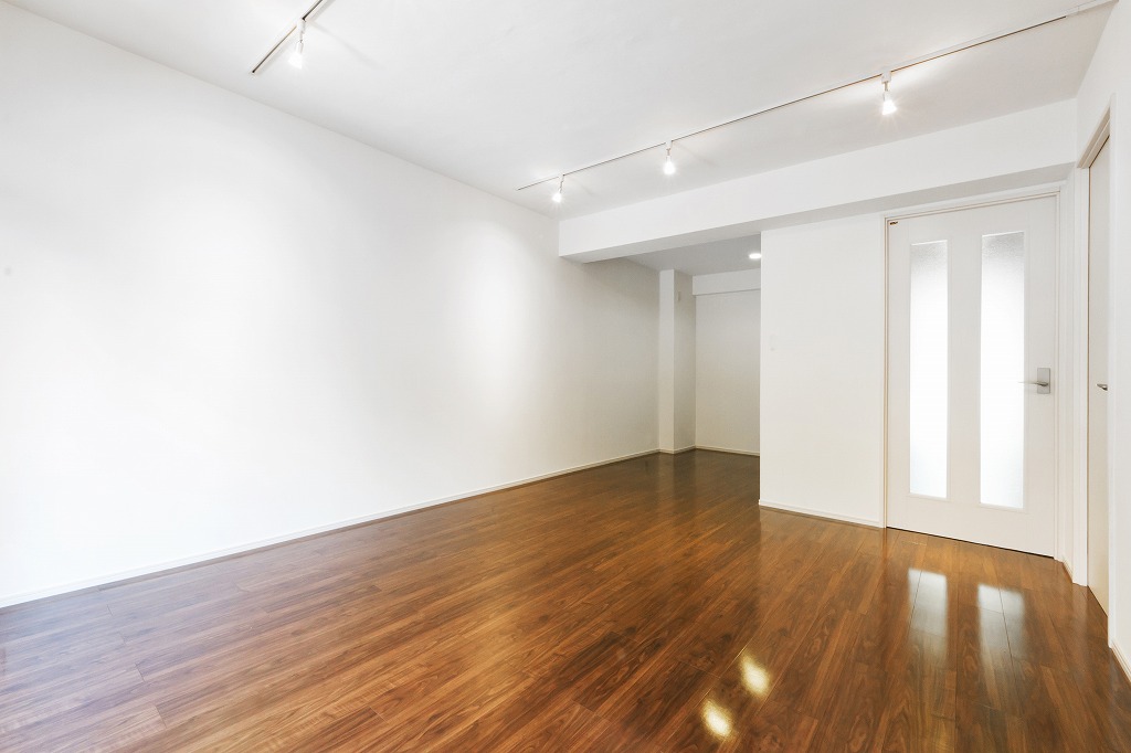 リフォームと建て替えをカンタン比較！